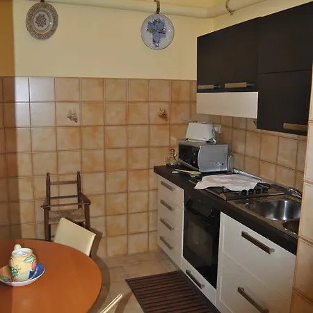 Rhomeholidays Trastevere Апартаменты *